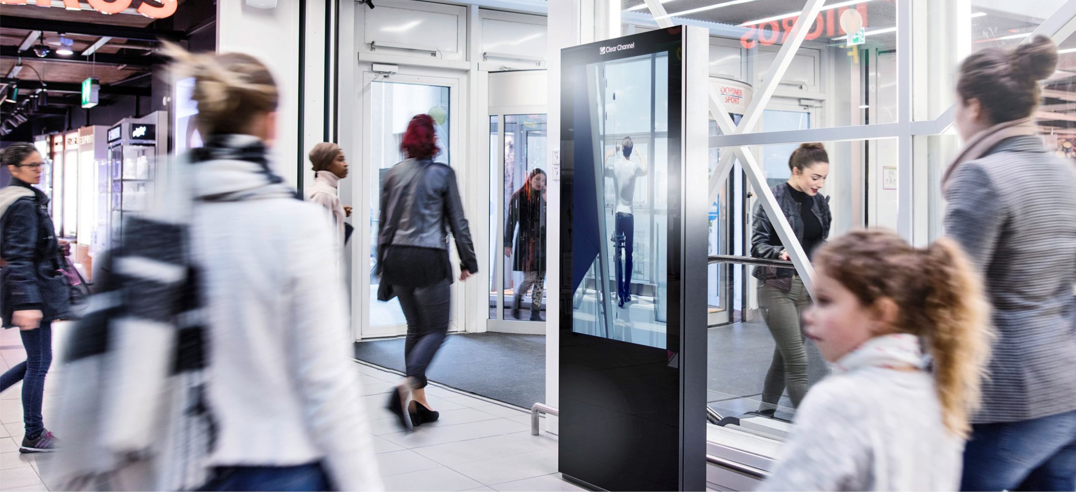 Glasvitrinen und Schaukästen von Vitrinen.de